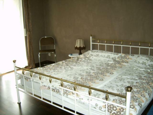 Ferienwohnung Schlossblick Бенсхайм Екстериор снимка